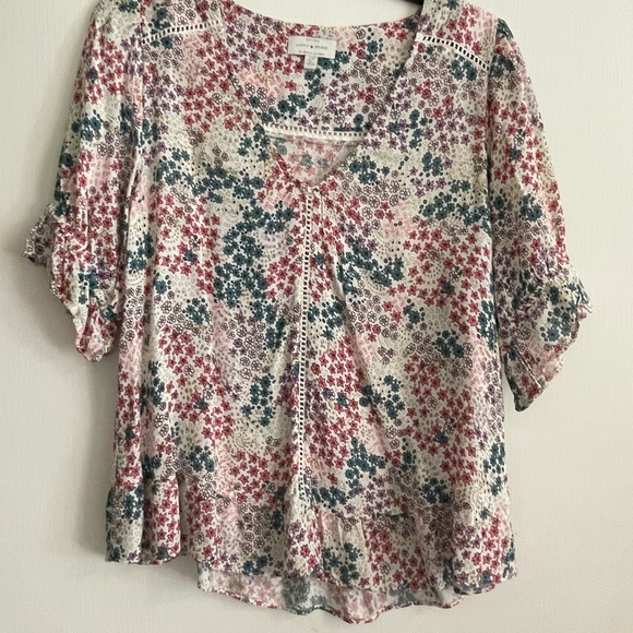 Package of 4 Luck Brand Shirts like new 3 size Small 1 size Medium - Picture 3 of 8